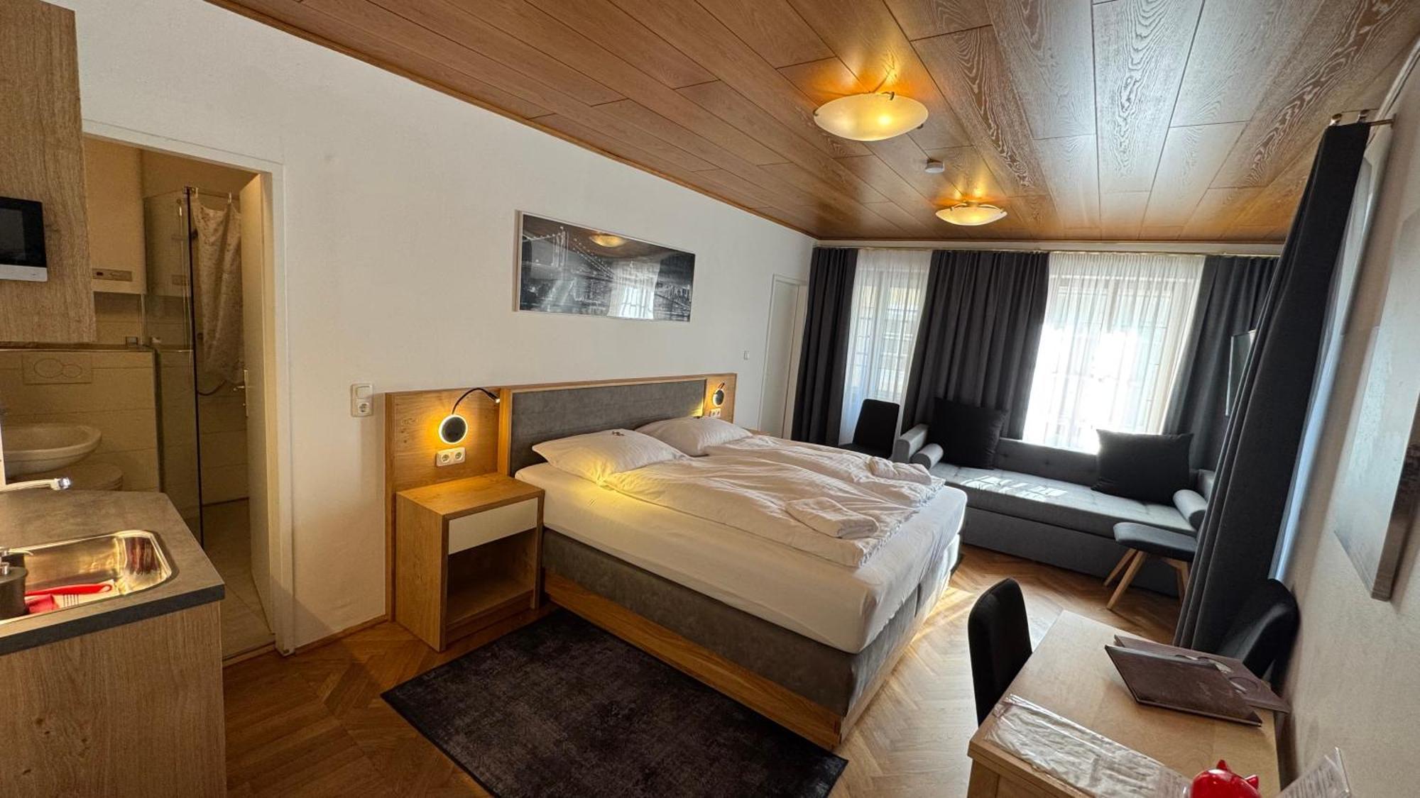 Guesthouse Mozart - Apartment House Salzburg Ngoại thất bức ảnh