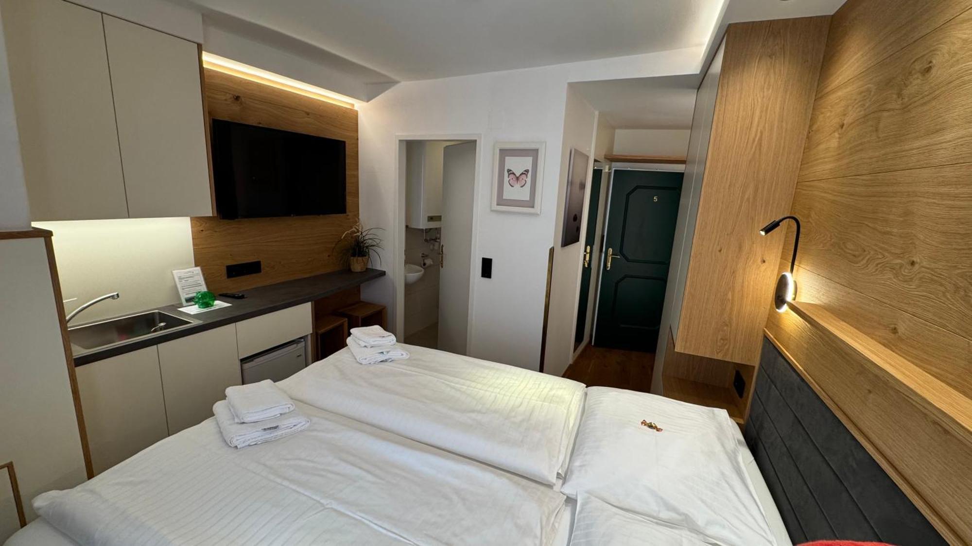 Guesthouse Mozart - Apartment House Salzburg Ngoại thất bức ảnh